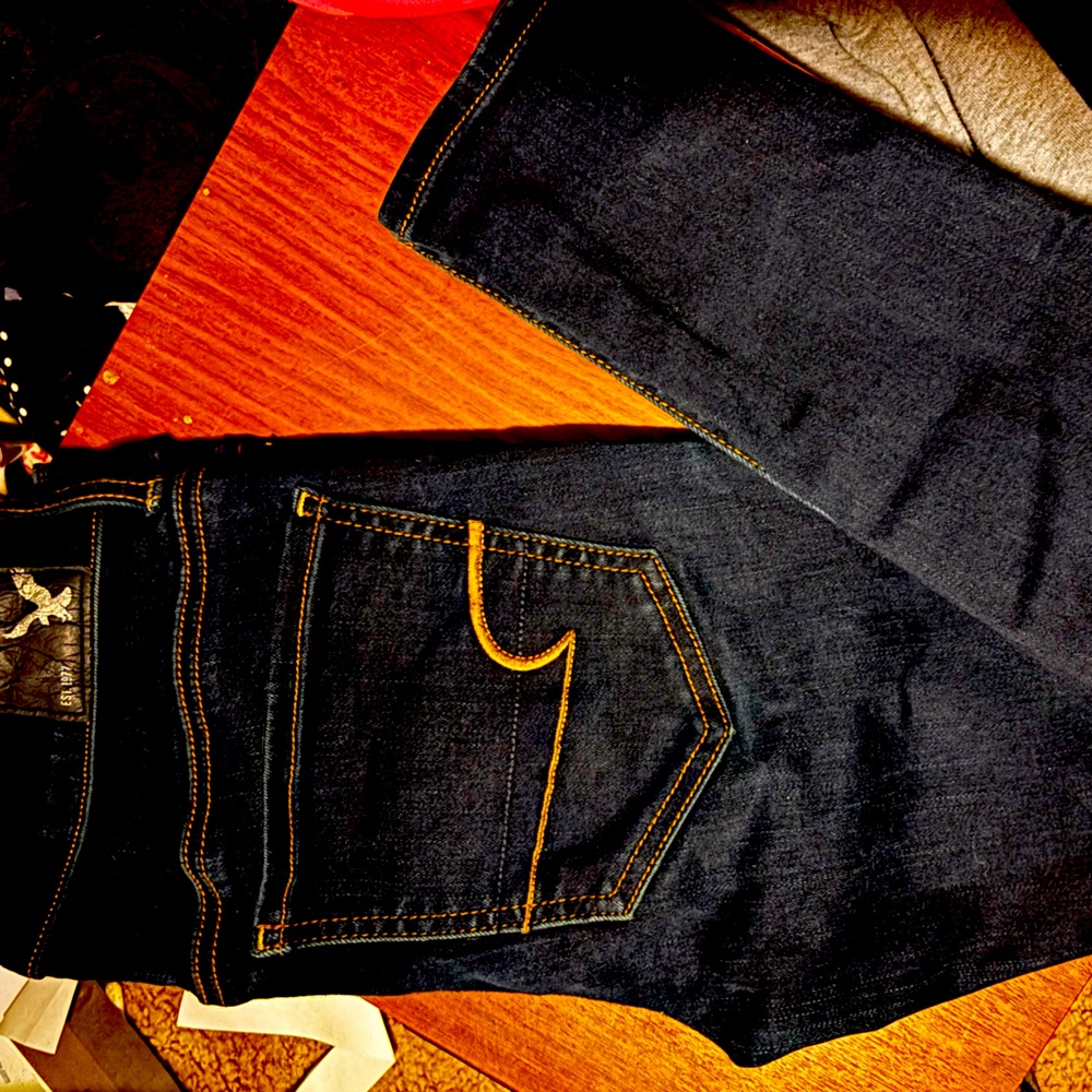 Size 4 length is short